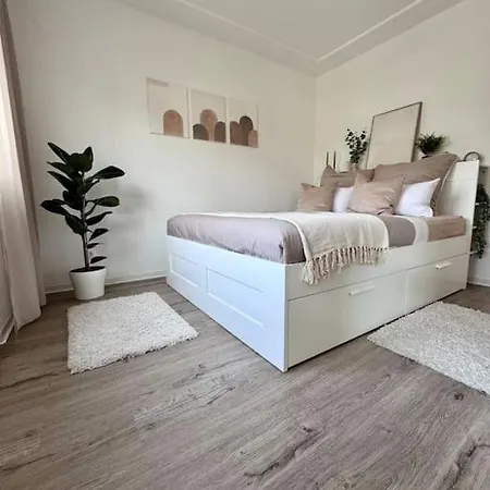 Апартаменты Schick, Gemuetlich & Naehe Therme *