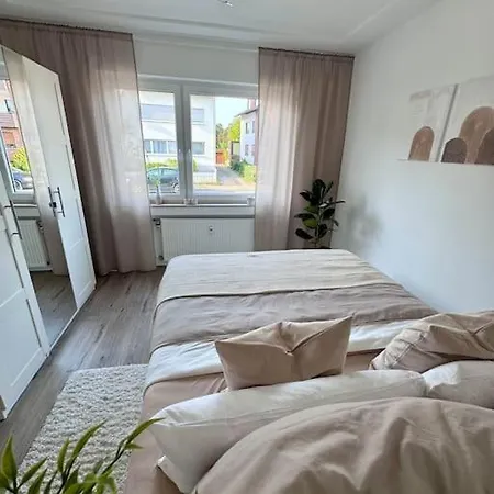 Schick, Gemuetlich & Naehe Therme Бад-Липпшпринге