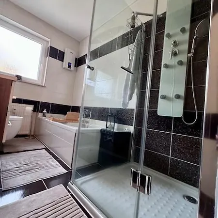 Апартаменты Schick, Gemuetlich & Naehe Therme