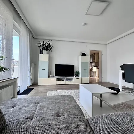 Schick, Gemuetlich & Naehe Therme Apartment